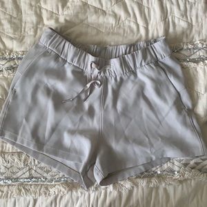 Lululemon on the fly shorts - light grey size 8.